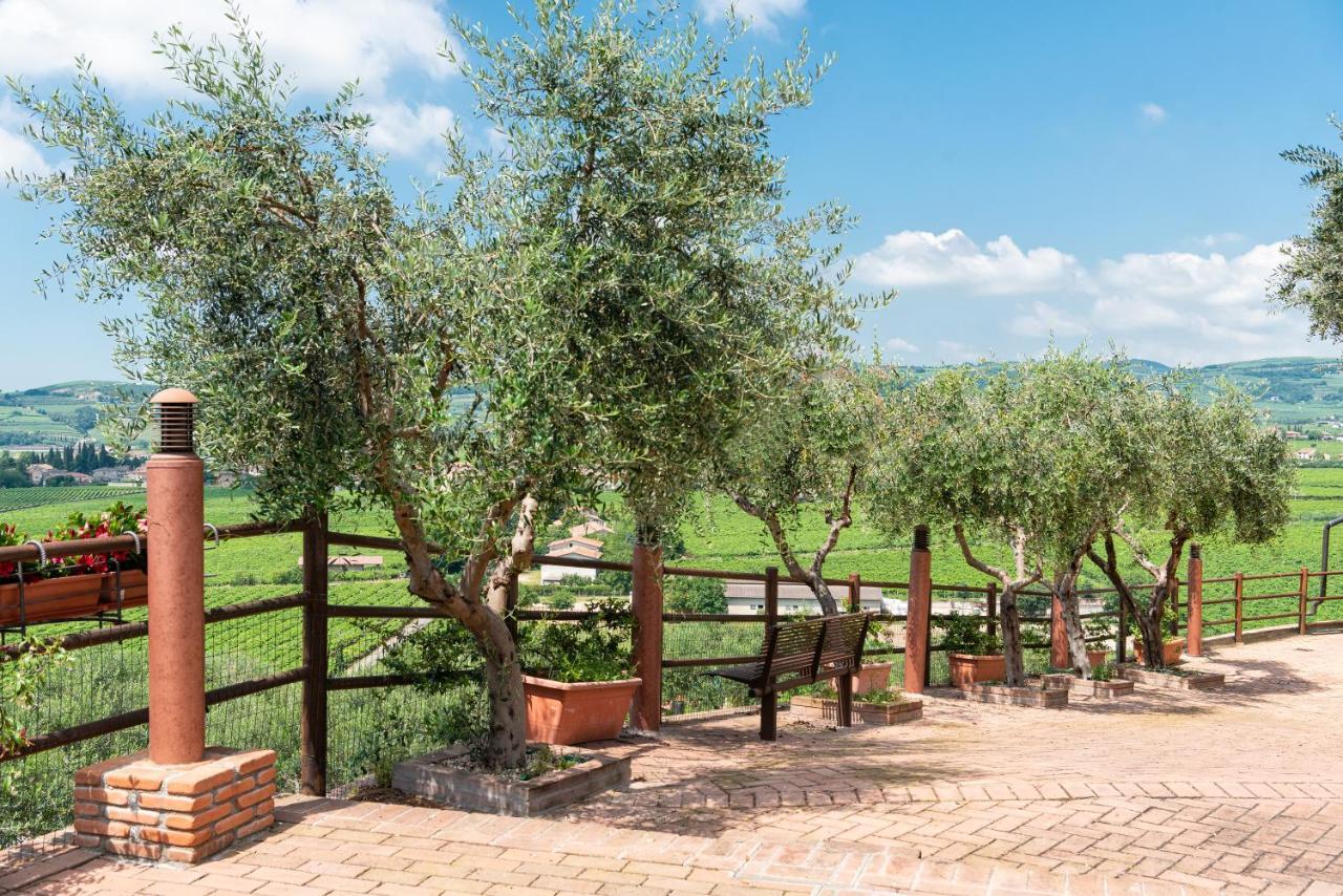Sporting Hotel San Felice Illasi Exterior photo